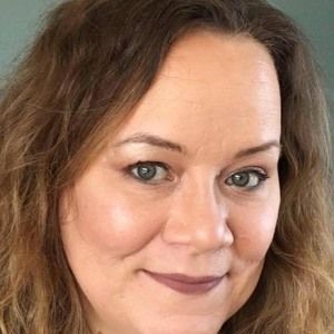 Meet your Posher, Brenda